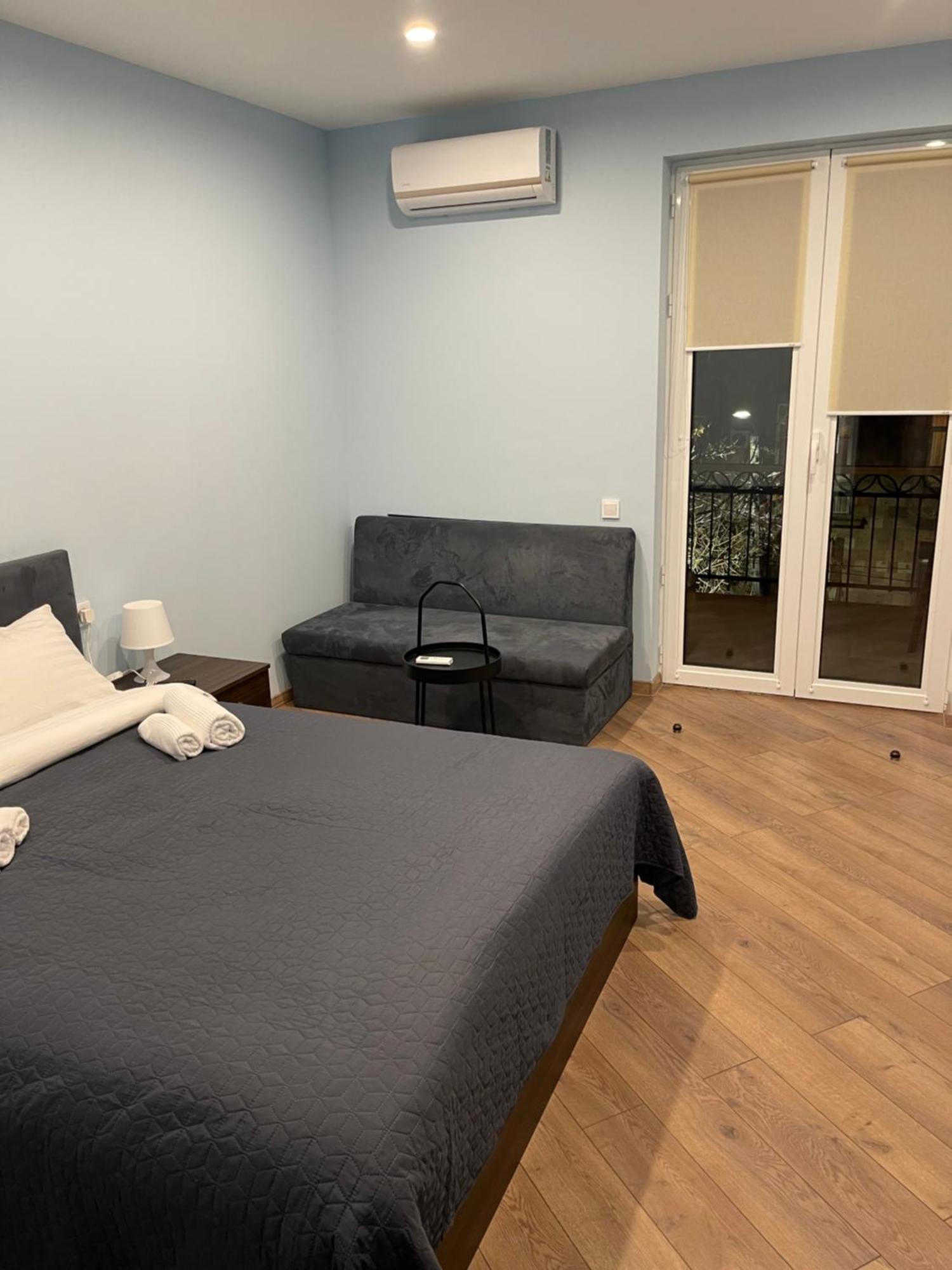 Yerevan Downtown Luxe Apartment Exterior photo